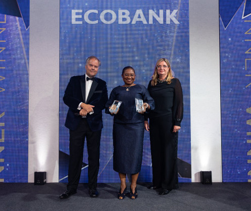 Ecobank remporte les prix très convoités de Meilleure banque d’Afrique, Meilleure banque d’Afrique pour les PME et Meilleure banque numérique d’Afrique lors des prestigieux Euromoney Awards