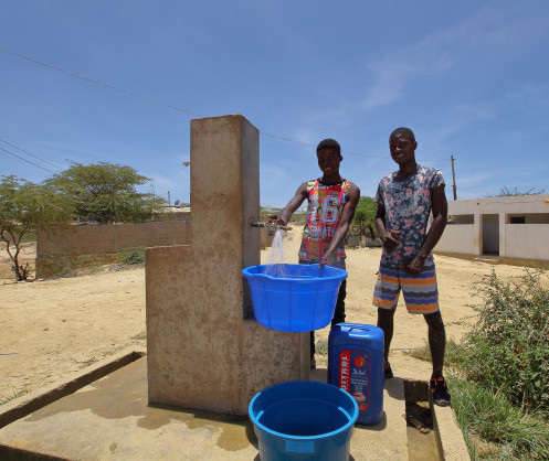 En Sierra Leone, plus de 700 000 personnes en milieu rural ont un meilleur accès à l’eau potable, grâce à la Banque africaine de développement