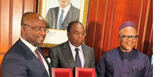 Afreximbank signe un accord de facilité d’un montant de 200 millions d’euros en faveur du Cameroun pour soutenir la mise en œuvre de sa Stratégie nationale de développement