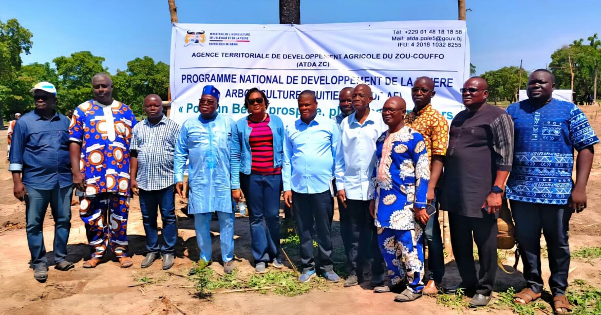 BENIN – Campagne 2025 de plantation de mangues et d’agrumes : 700 et 950 hectares de nouvelles plantations à installer