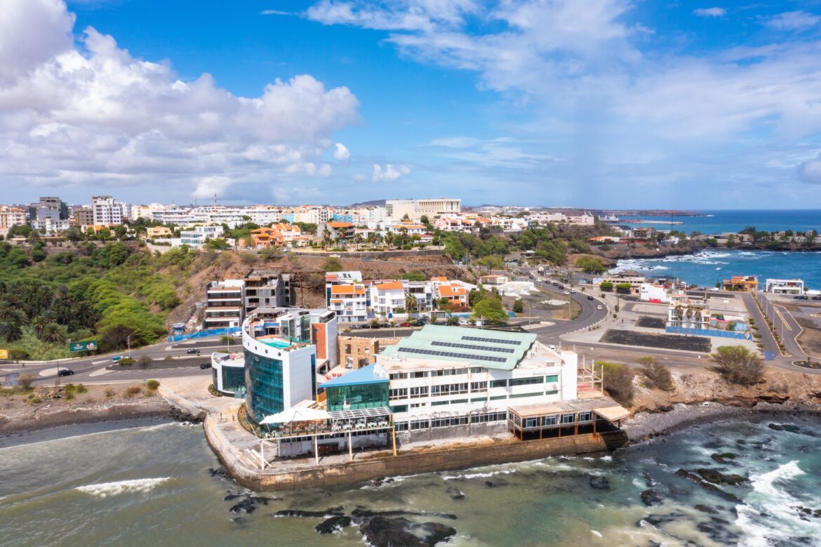 Cabo Verde : le Groupe de la Banque africaine de développement accorde un prêt de plus de 17 millions d’euros pour la poursuite de la numérisation des services publics